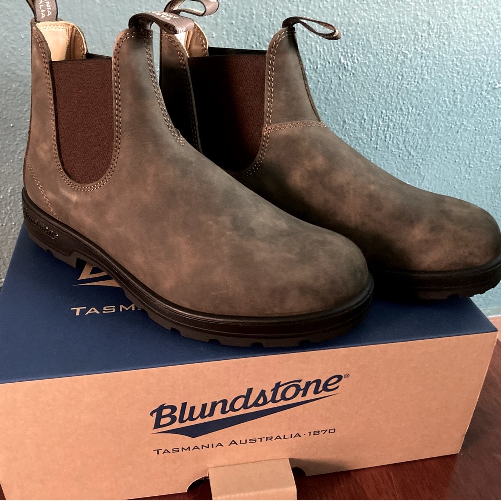 Blundstone 585 Boots Rustic Brown NEW